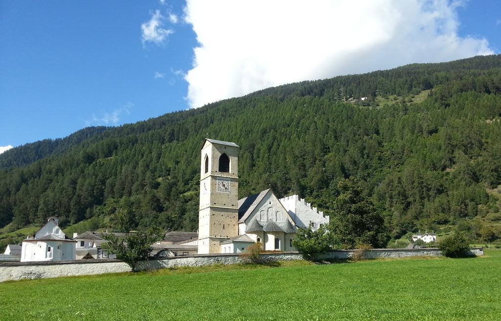 Hotel Chavalatsch Müstair Extérieur photo